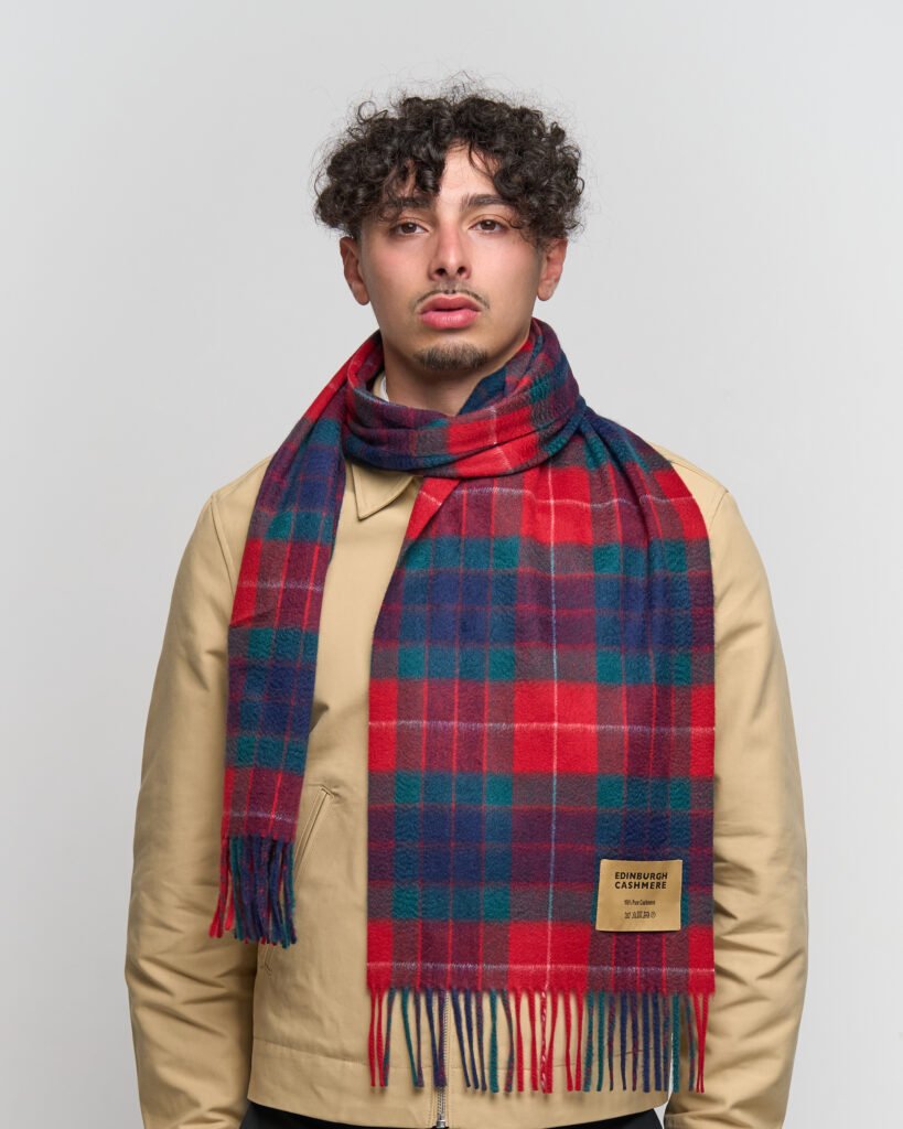 Edinburgh Cashmere cashmere scarf signature gift box 